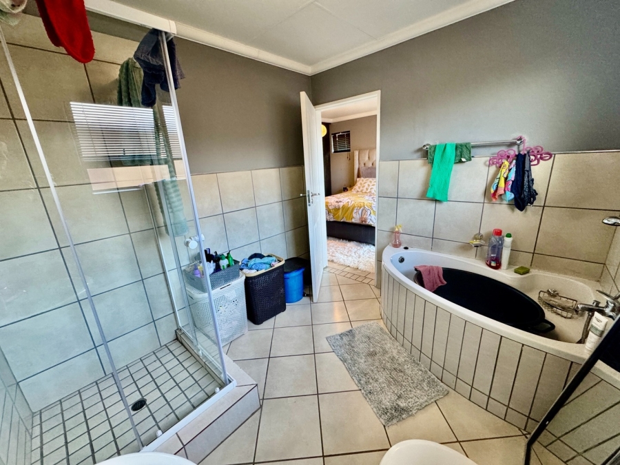 2 Bedroom Property for Sale in Die Bult North West